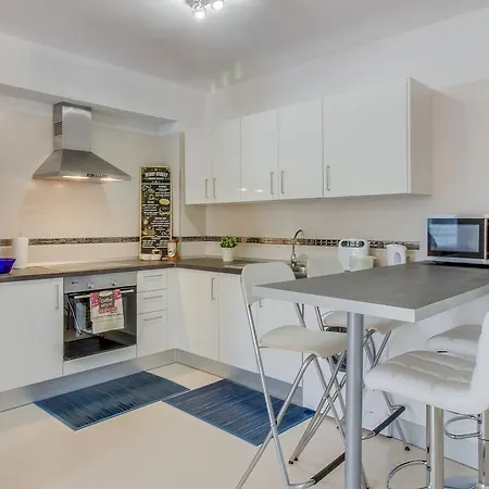 Apartamento Montalmar Apartment